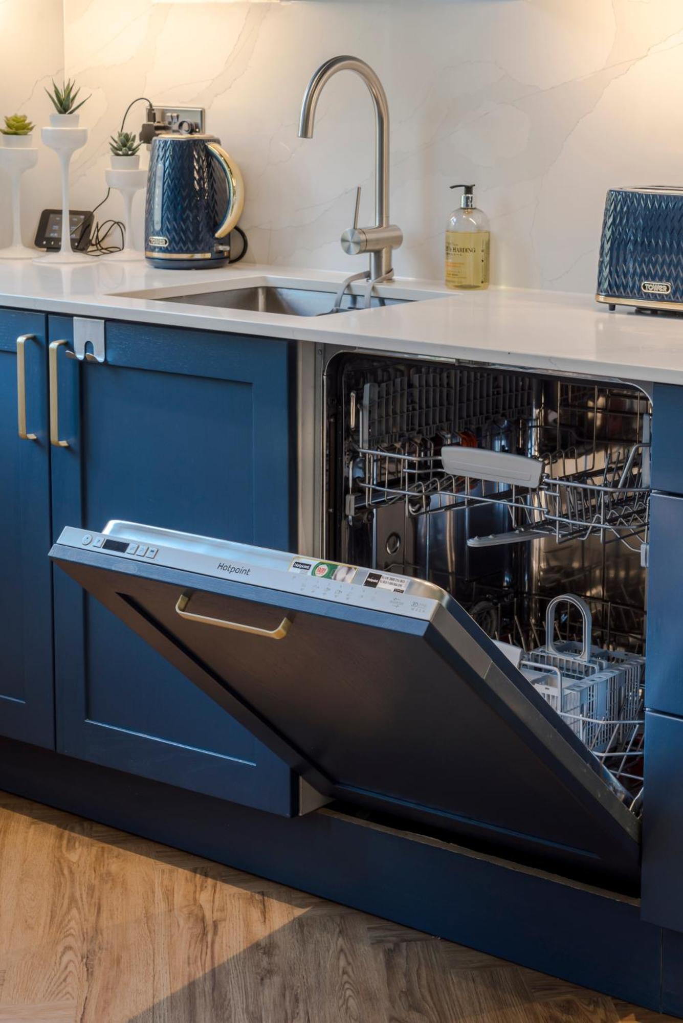 Stunning 3 Bed Duplex Apartment In The Heart Of West Hampstead Londyn Zewnętrze zdjęcie